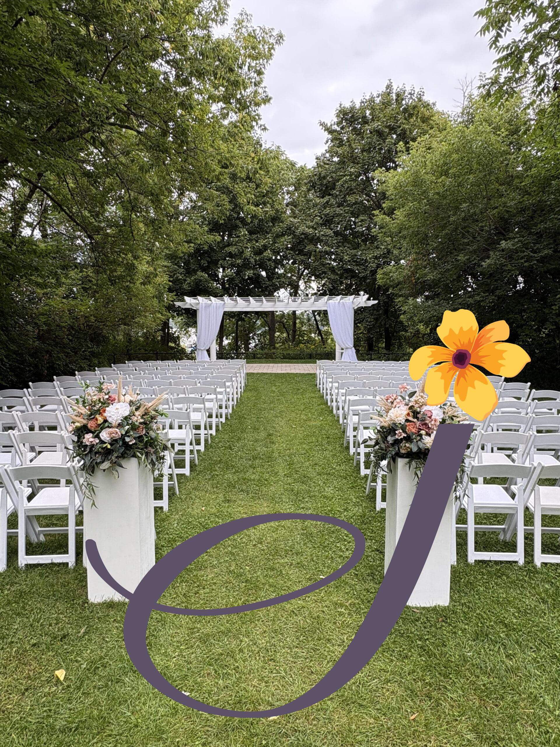 White wooden pedestal - Image 2